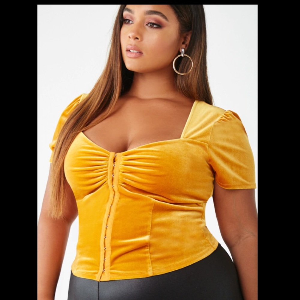 Plus size mustard velvet top sold out